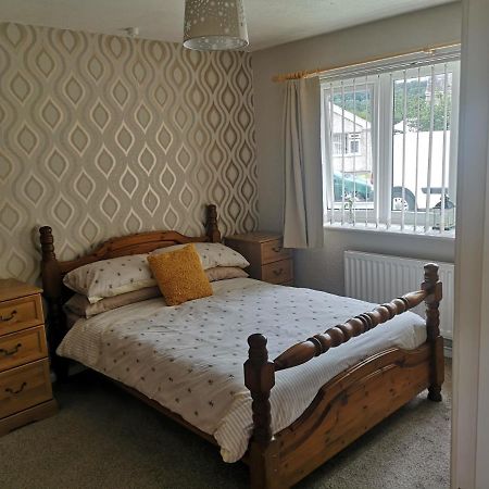 En-suite Bedroom in a quiet bungalow Porthmadog Exterior foto