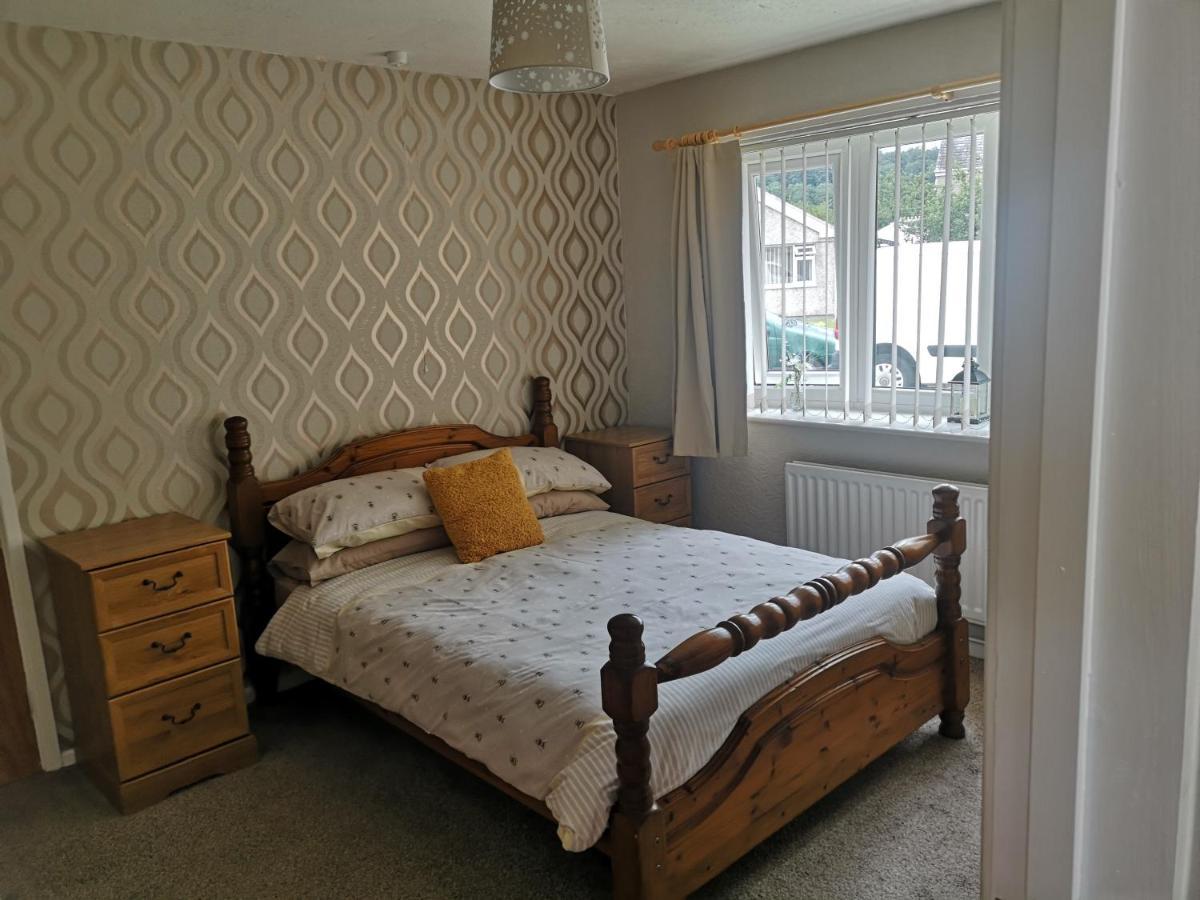 En-suite Bedroom in a quiet bungalow Porthmadog Exterior foto